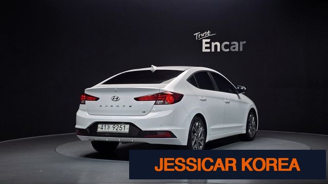 2019 Hyundai The New Avante AD - Thumbnail 3