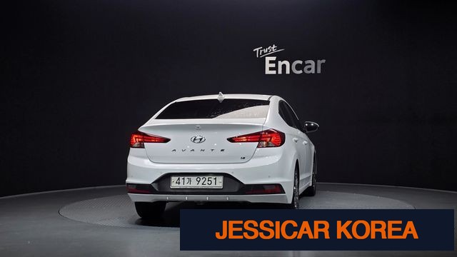 2019 Hyundai The New Avante AD - Thumbnail 12