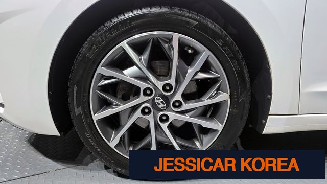 2019 Hyundai The New Avante AD - Thumbnail 16