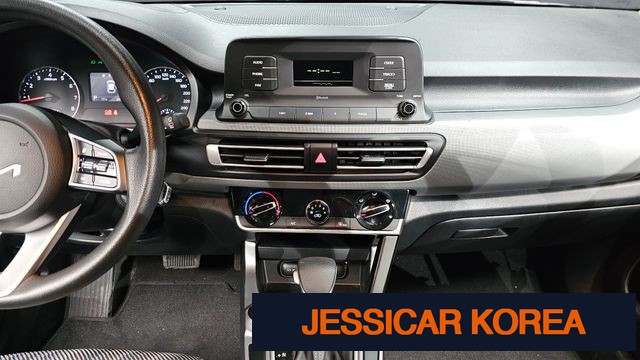 2023 Kia Seltos - Thumbnail 3