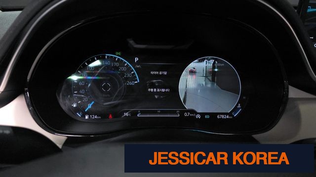 2021 Genesis GV70 - Thumbnail 19