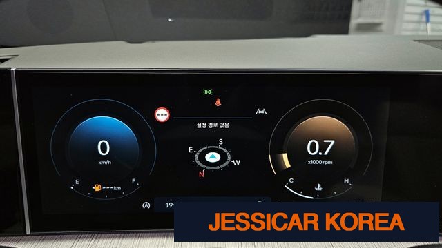 2025 Hyundai Santa Fe (MX5) - Thumbnail 18