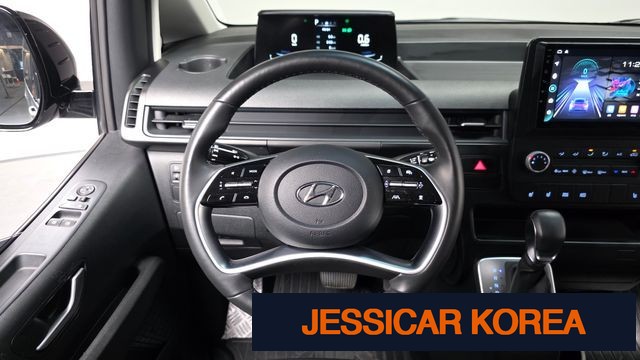 2023 Hyundai Staria - Thumbnail 2