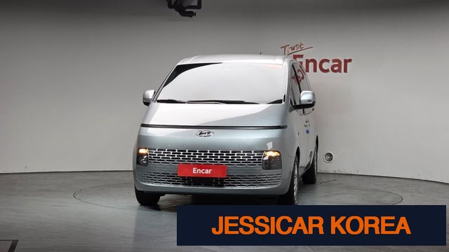 2023 Hyundai Staria - Thumbnail 13