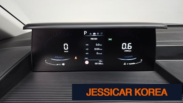 2023 Hyundai Staria - Thumbnail 16