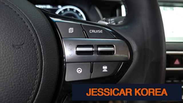 2020 Kia K7 Premier - Thumbnail 15