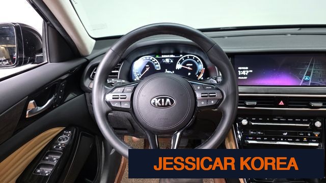 2020 Kia K7 Premier - Thumbnail 16