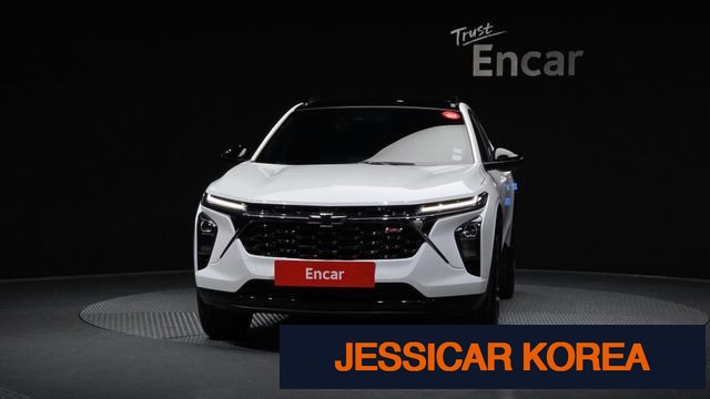 2025 Chevrolet Trax Crossover - Thumbnail 8