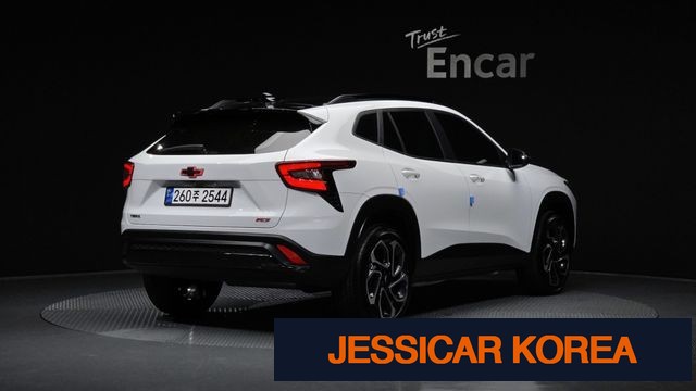 2025 Chevrolet Trax Crossover - Thumbnail 11