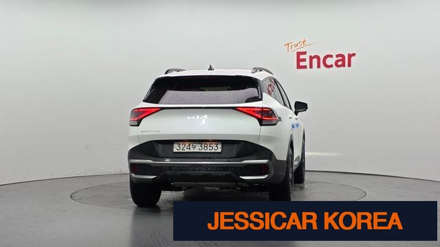 2022 Kia Sportage 5th Gen - Thumbnail 4