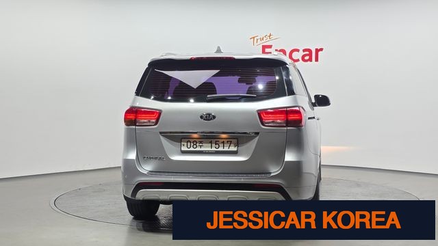 2015 Kia All New Carnival - Thumbnail 6