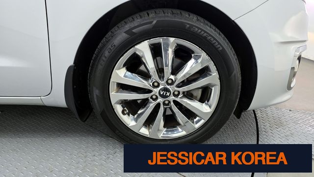 2015 Kia All New Carnival - Thumbnail 11