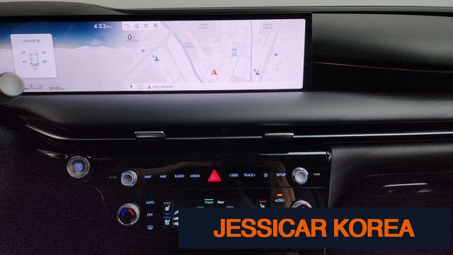 2025 Genesis G80 (RG3) - Thumbnail 19