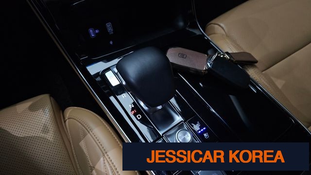 2020 Kia K7 Premier - Thumbnail 3