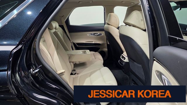 2021 Genesis GV70 - Thumbnail 5