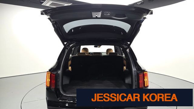2023 Kia Sorento 4th Gen - Thumbnail 4