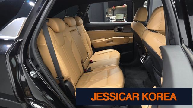 2023 Kia Sorento 4th Gen - Thumbnail 9