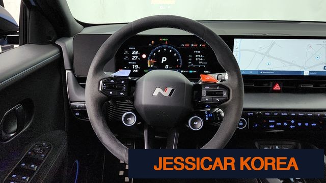 2025 Hyundai Ioniq 5 - Thumbnail 7
