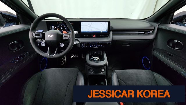 2025 Hyundai Ioniq 5 - Thumbnail 10
