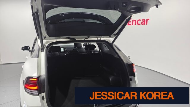 2022 Kia Sportage 5th Gen - Thumbnail 4