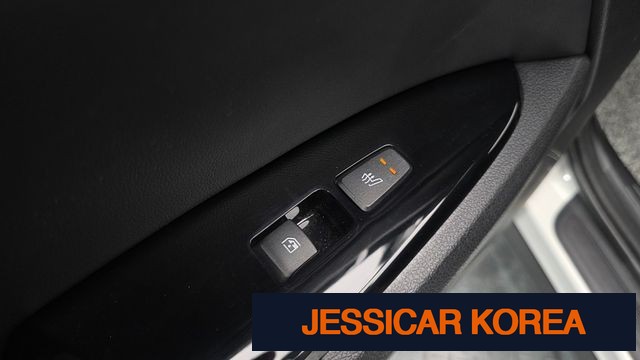 2022 Kia Sportage 5th Gen - Thumbnail 17