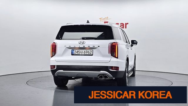 2021 Hyundai Palisade - Thumbnail 2