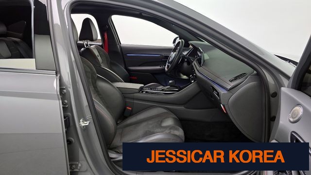 2021 Hyundai Sonata (DN8) - Thumbnail 3