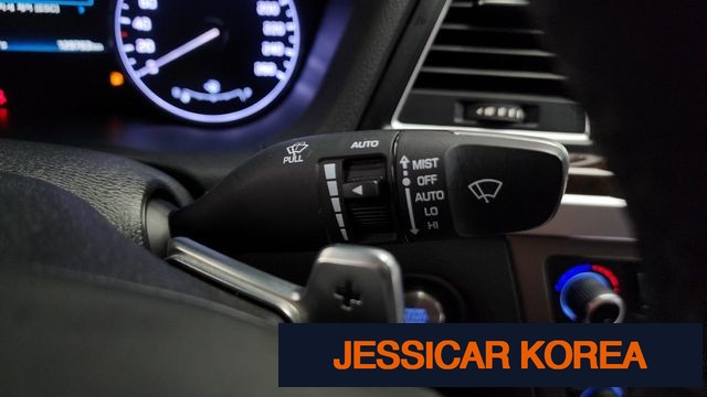 2016 Hyundai Genesis DH - Thumbnail 4
