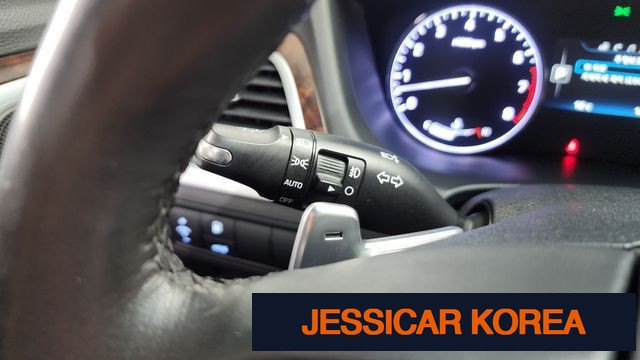 2016 Hyundai Genesis DH - Thumbnail 5