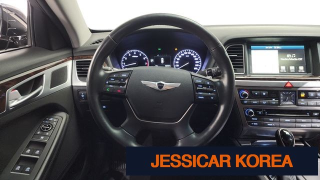 2016 Hyundai Genesis DH - Thumbnail 6