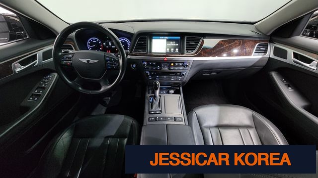 2016 Hyundai Genesis DH - Thumbnail 10