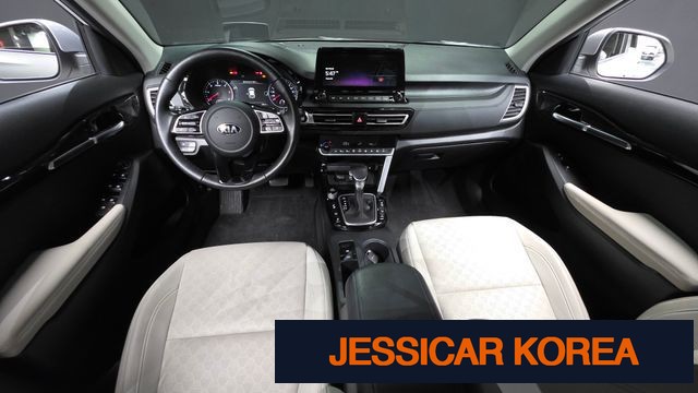 2021 Kia Seltos - Thumbnail 4
