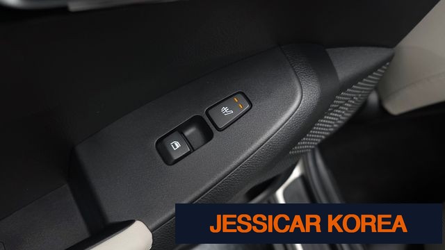 2021 Kia Seltos - Thumbnail 20