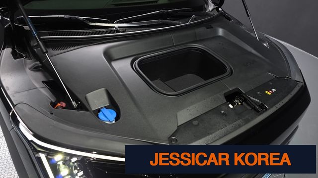 2025 Kia EV3 - Thumbnail 9