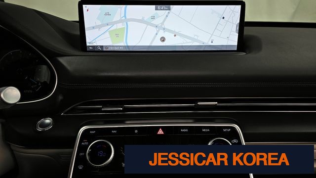 2020 Genesis GV80 - Thumbnail 17