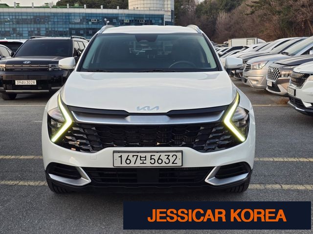 2023 Kia Sportage 5th Gen - Thumbnail 2