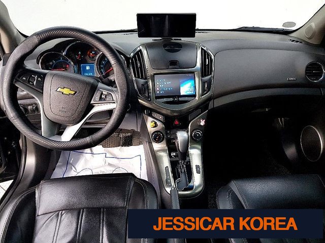 2014 Chevrolet Cruze - Thumbnail 17