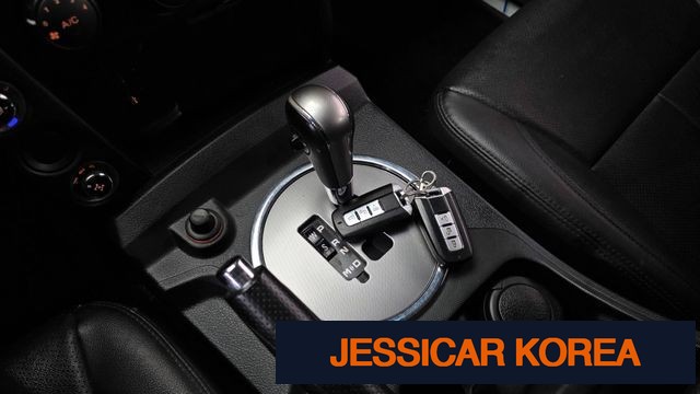 2016 KG Mobility Korando Sports - Thumbnail 4