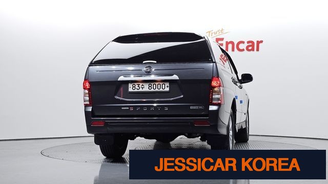 2016 KG Mobility Korando Sports - Thumbnail 5