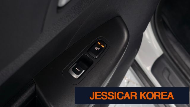 2020 Kia Sportage the bold - Thumbnail 3