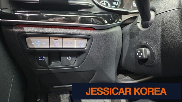 2021 Genesis G80 (RG3) - Thumbnail 14