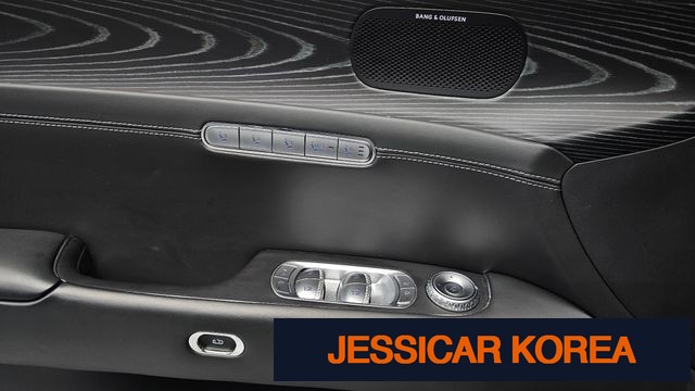 2023 Genesis G90 (RS4) - Thumbnail 4