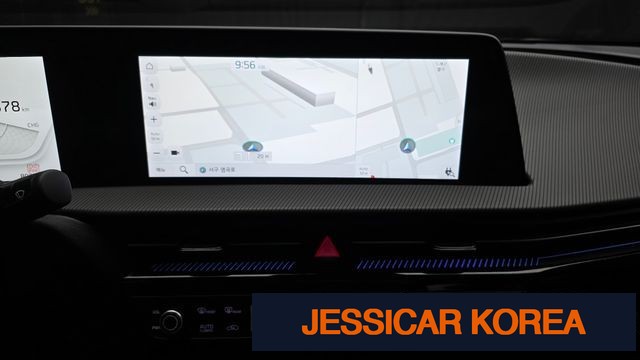 2023 Kia EV6 - Thumbnail 2