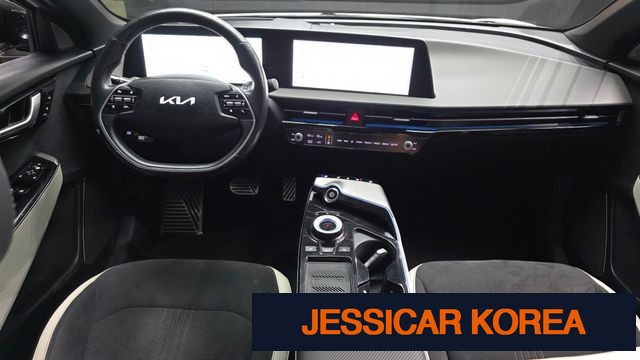 2023 Kia EV6 - Thumbnail 7