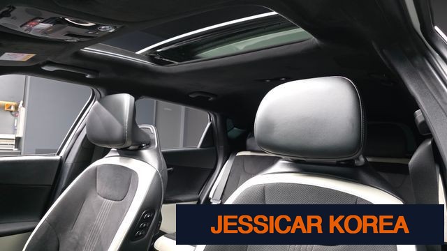 2023 Kia EV6 - Thumbnail 13