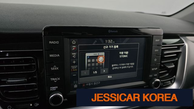 2019 Kia stonic - Thumbnail 17