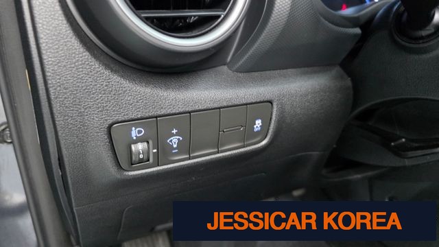 2019 Hyundai Kona - Thumbnail 11