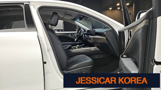 2022 Kia K8 - Thumbnail 13