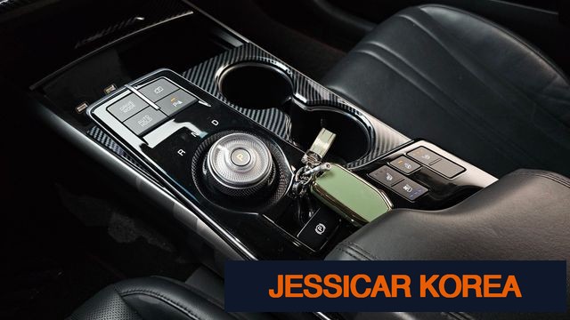 2022 Kia K8 - Thumbnail 17