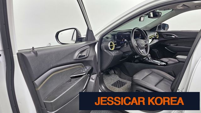 2025 Chevrolet Trax Crossover - Thumbnail 7